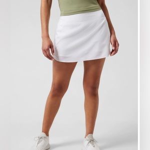 Athleta Run With It 14" Skort